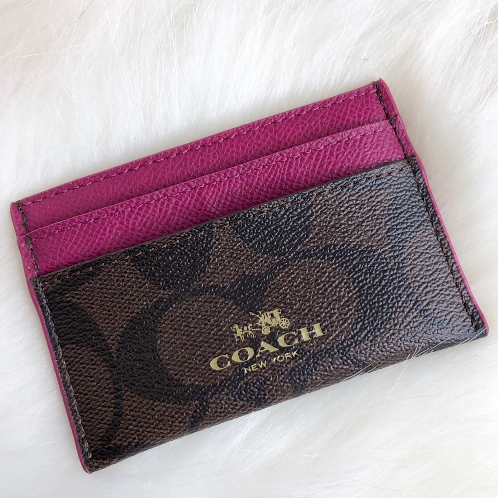 Coach NWT Signature Print and Fuchsia Card Holder